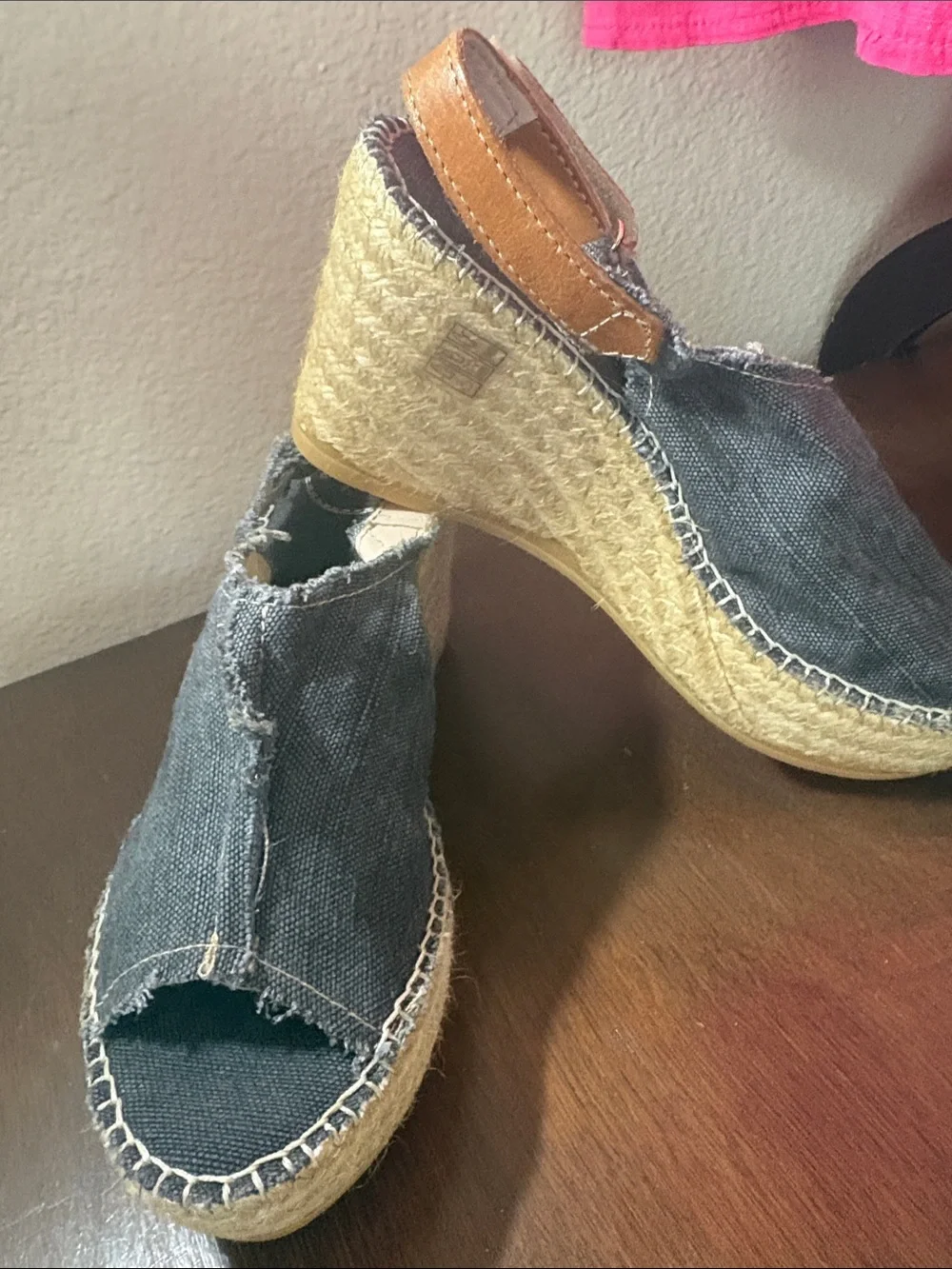 New pair Toni Pons 'Lugano' size 38